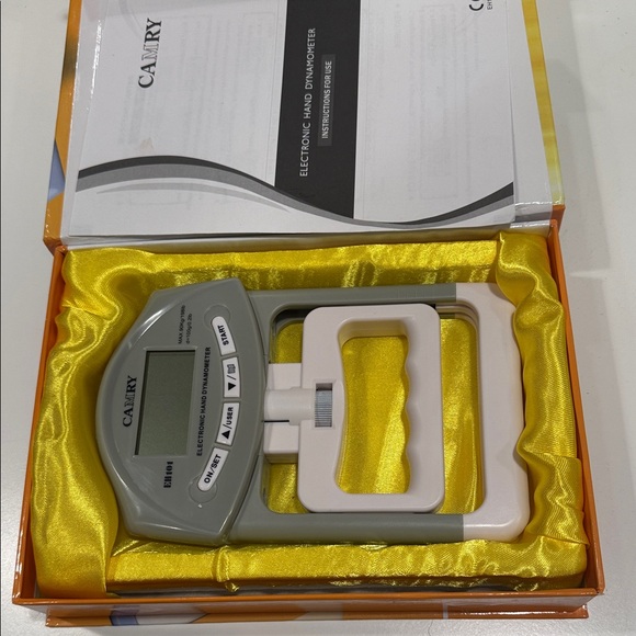 Digital Hand Dynamometer - Picture 3 of 6